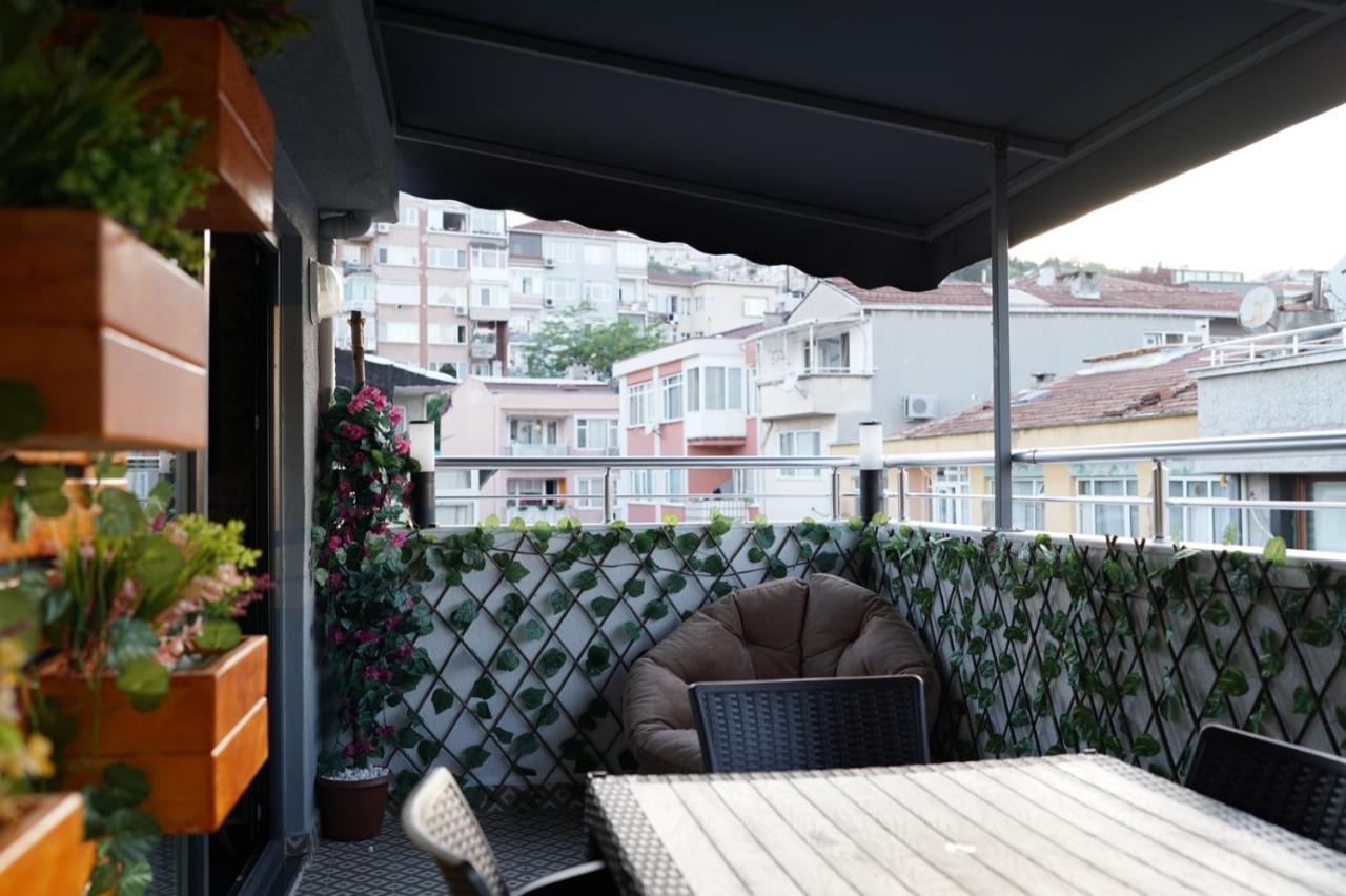Middle Village Istanbul Exterior photo